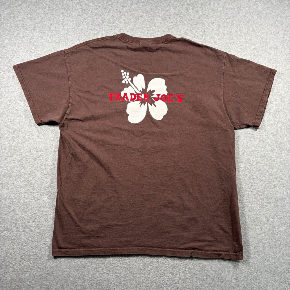 Trader Joe's T-Shirt Men XL Brown Hibiscus Flower Logo Y2K 2000s